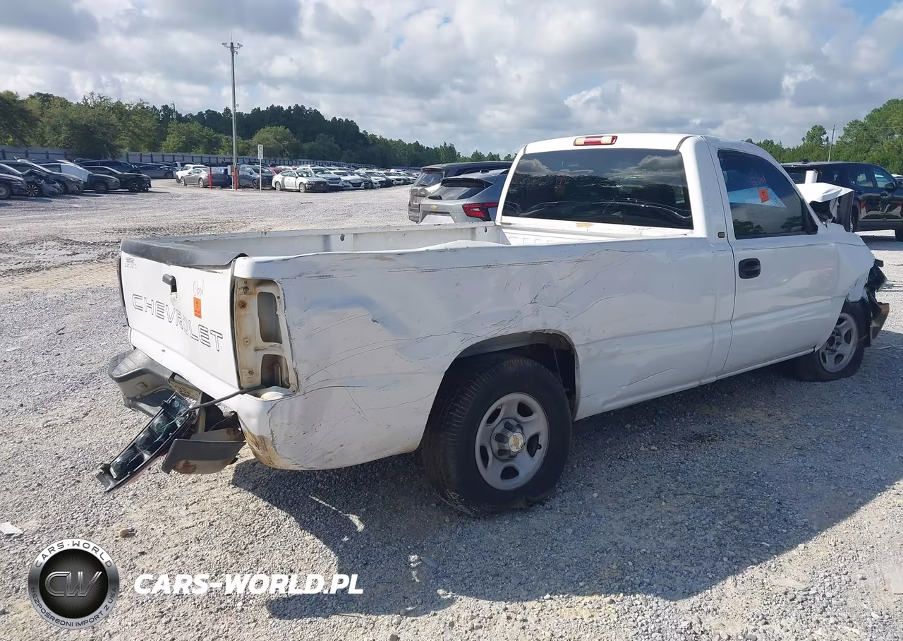 2004 Chevrolet Silverado 1500 Work Truck VIN:1GCEC14X74Z303899 - 4