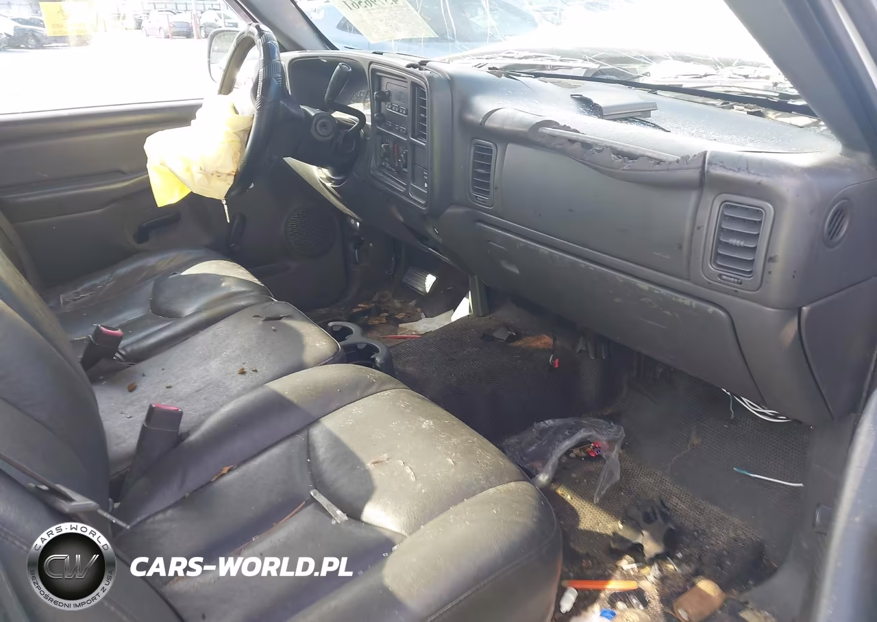 2004 Chevrolet Silverado 1500 Work Truck VIN:1GCEC14X74Z303899 - 5