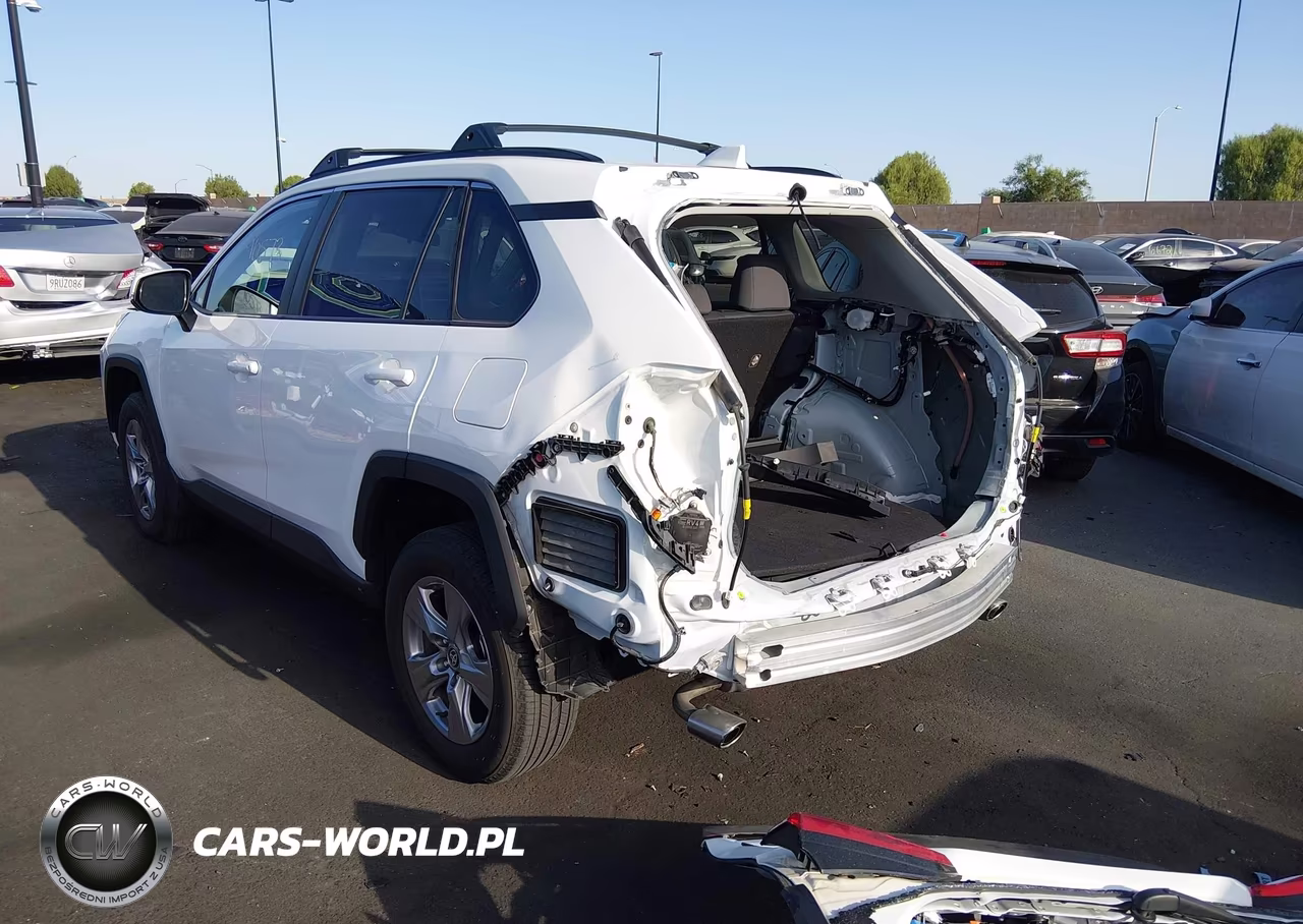 2025 Toyota Rav4 Xle VIN:2T3W1RFV8SW391914 - 3