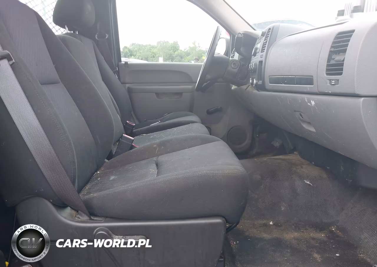 2011 Chevrolet Silverado 1500 Work Truck VIN:1GCNCPEX2BZ289635 - 5