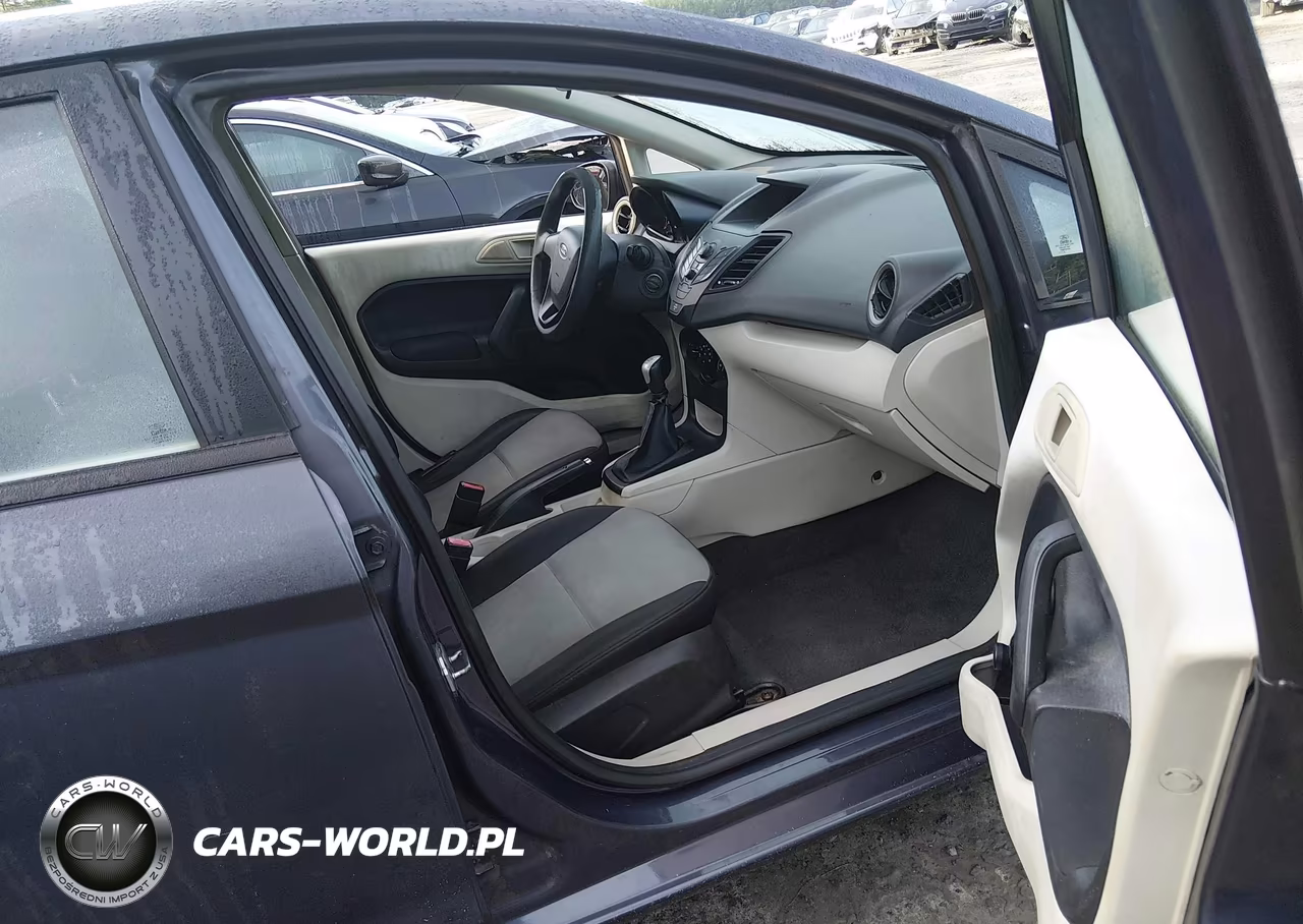2012 Ford Fiesta S VIN:3FADP4AJ7CM180712 - 5