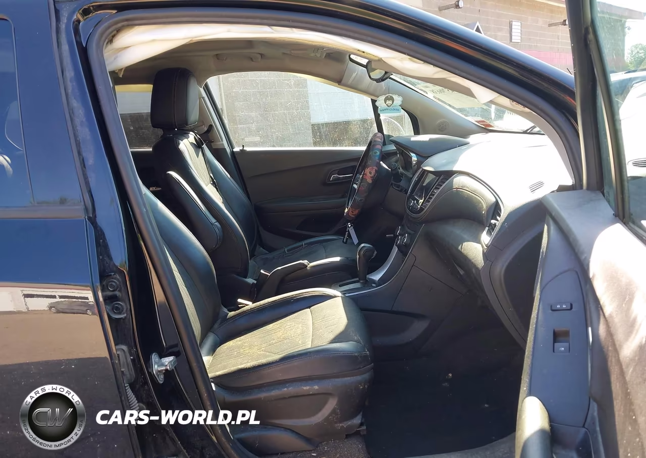 2020 Chevrolet Trax Awd Lt VIN:3GNCJPSB6LL293595 - 5