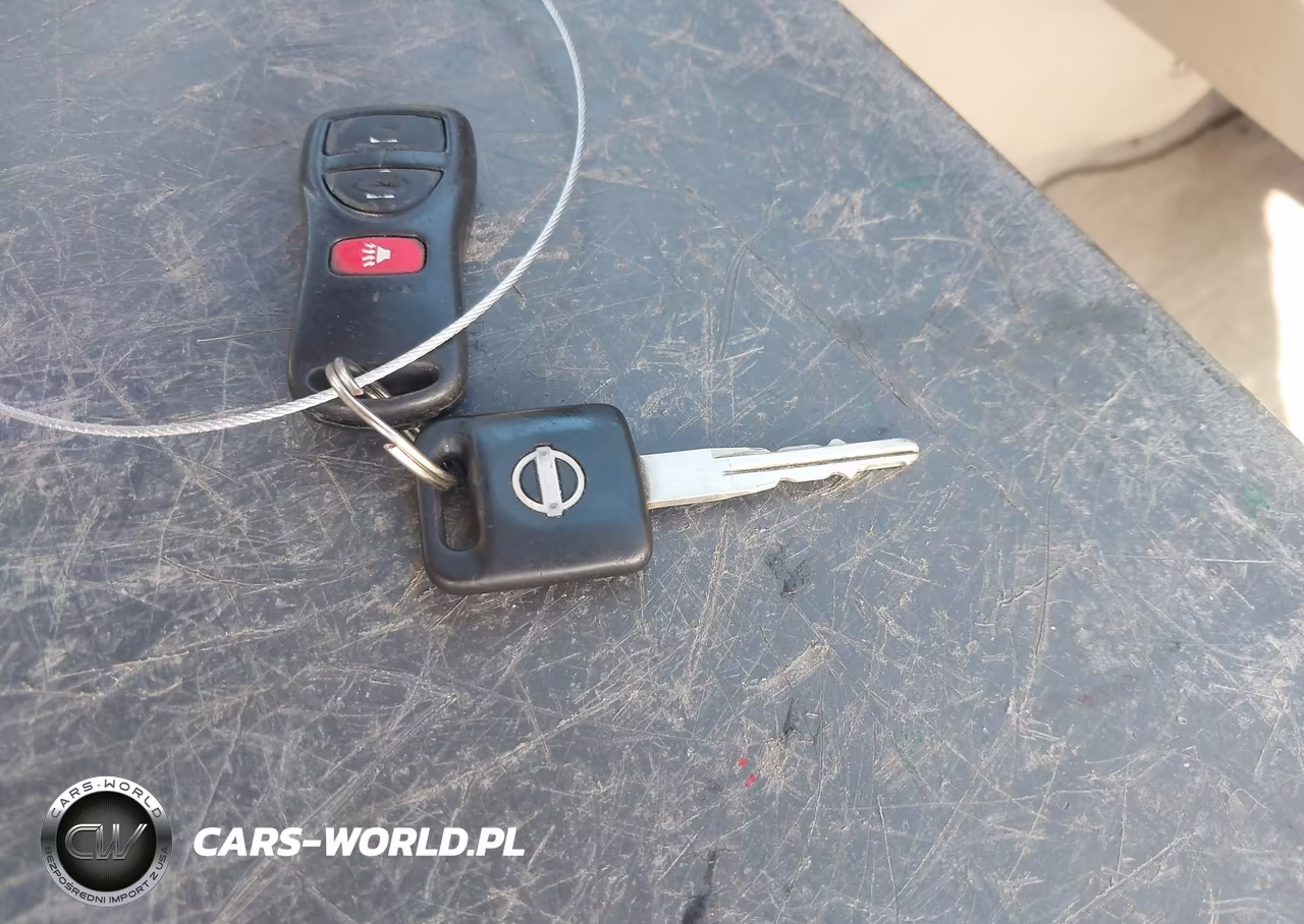 2009 Nissan Versa 1.8S VIN:3N1BC13E19L352567 - 11