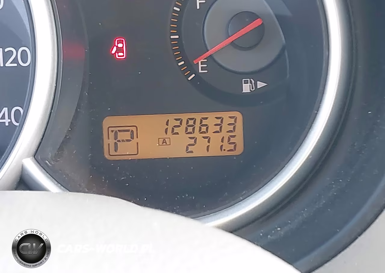 2009 Nissan Versa 1.8S VIN:3N1BC13E19L352567 - 15