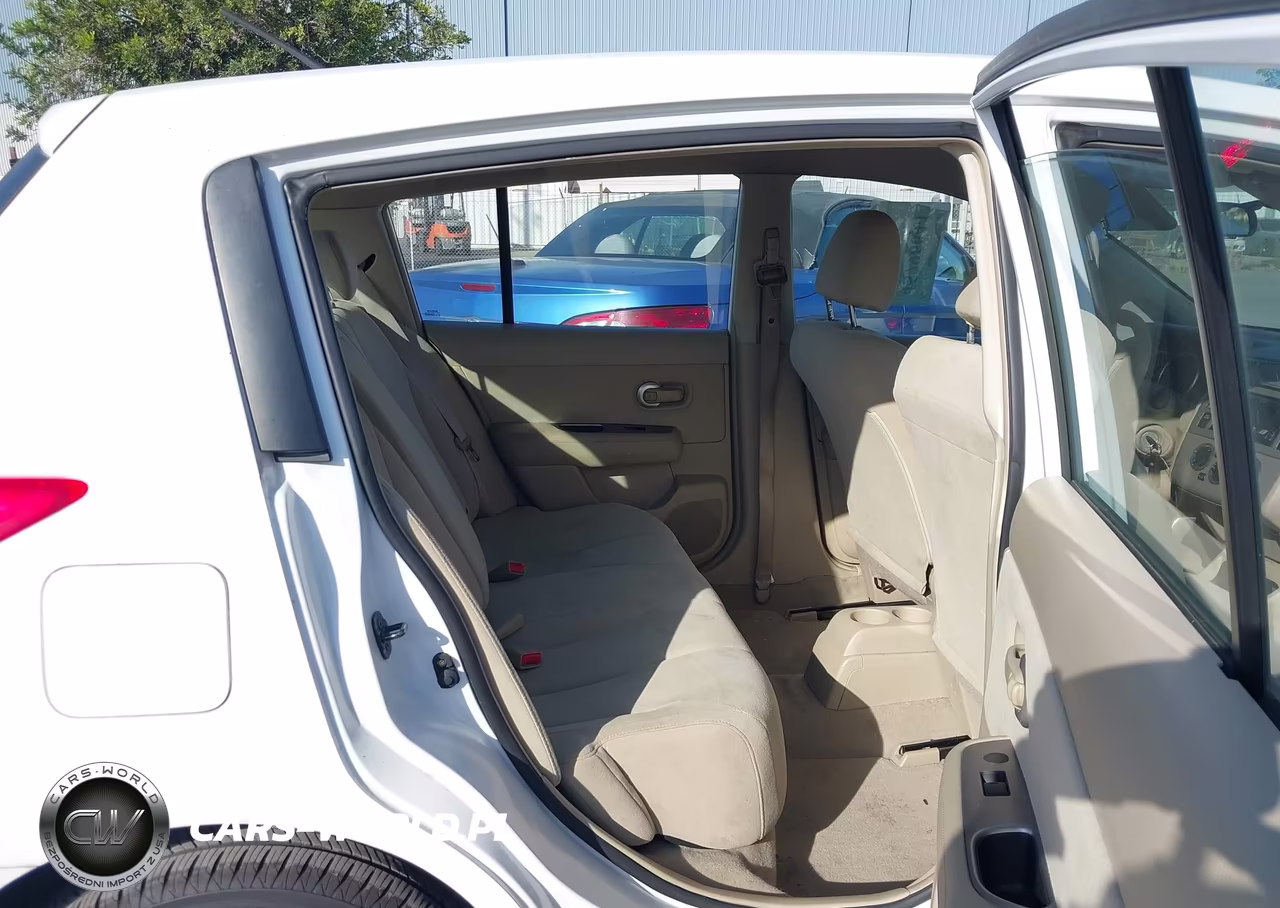 2009 Nissan Versa 1.8S VIN:3N1BC13E19L352567 - 8