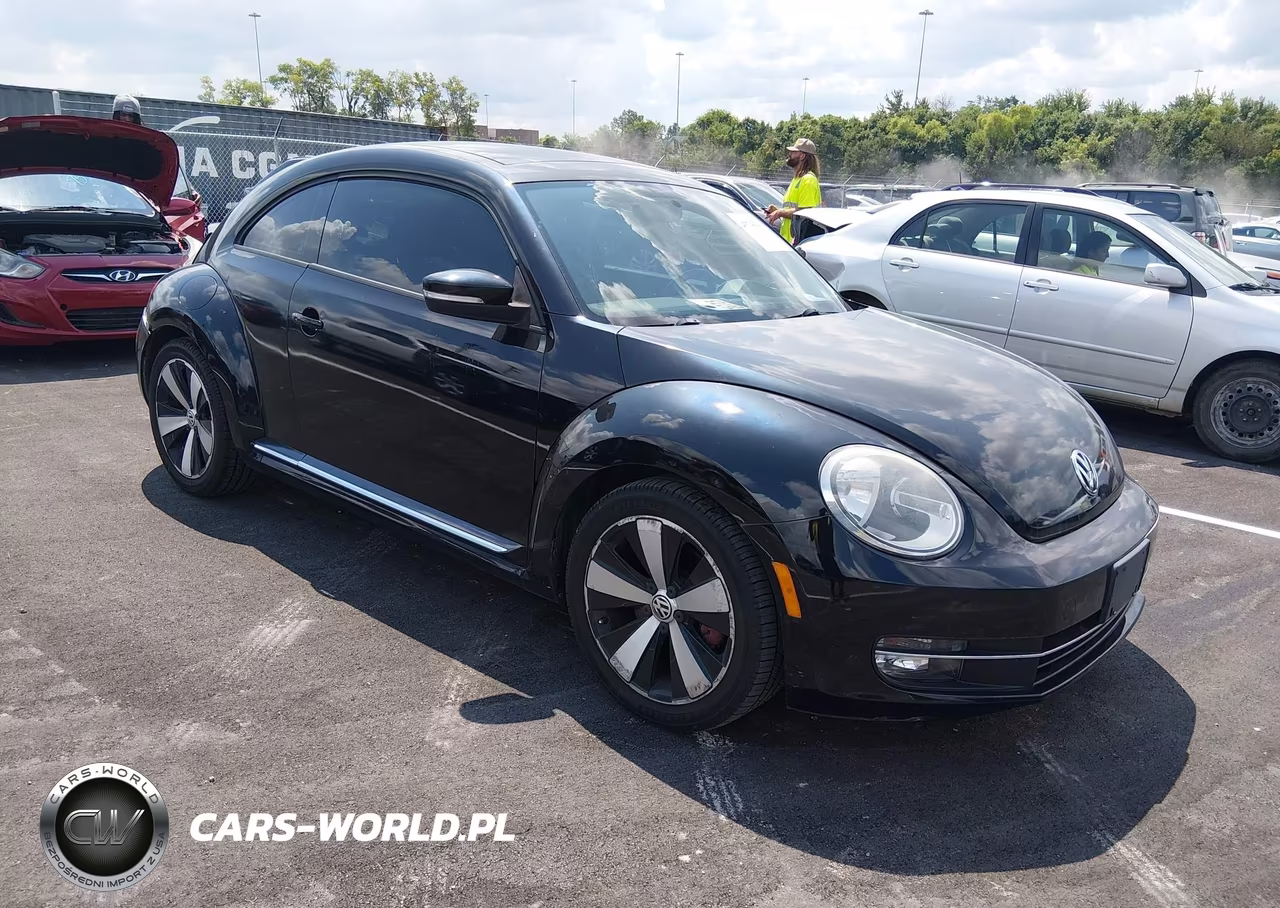 2012 Volkswagen Beetle 2.0T Turbo