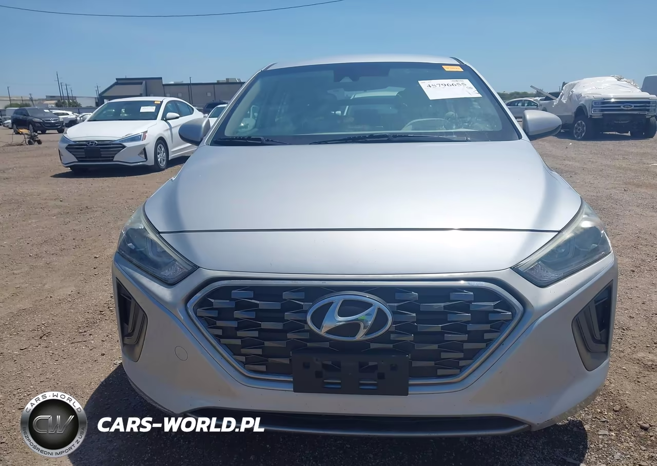 2020 Hyundai Ioniq Hybrid Blue VIN:KMHC65LC4LU219843 - 12