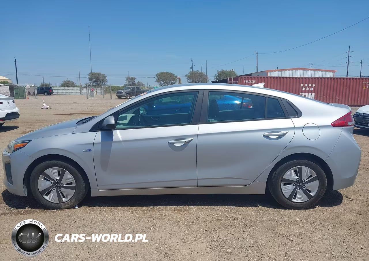 2020 Hyundai Ioniq Hybrid Blue VIN:KMHC65LC4LU219843 - 14