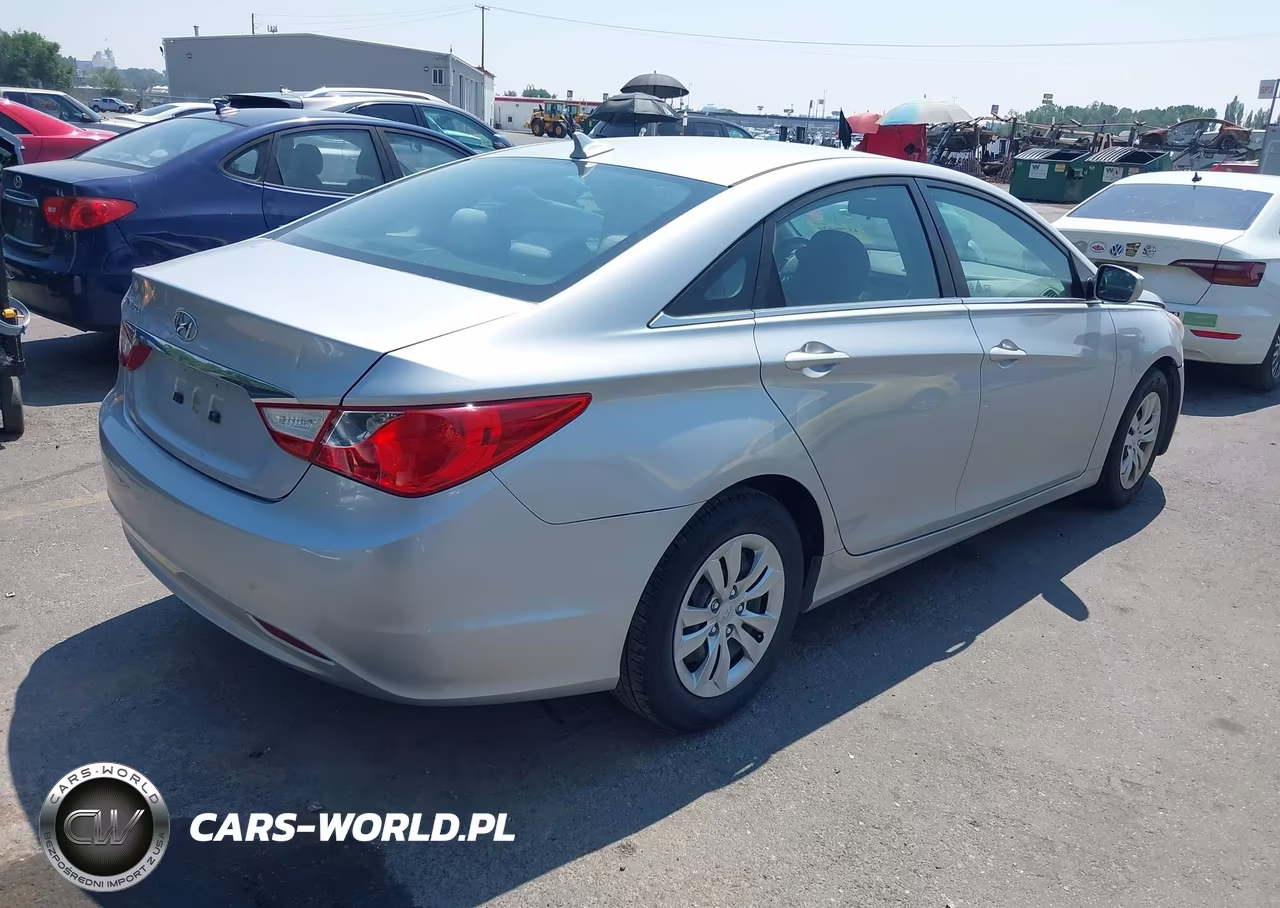 2011 Hyundai Sonata Gls VIN:5NPEB4AC1BH025513 - 4