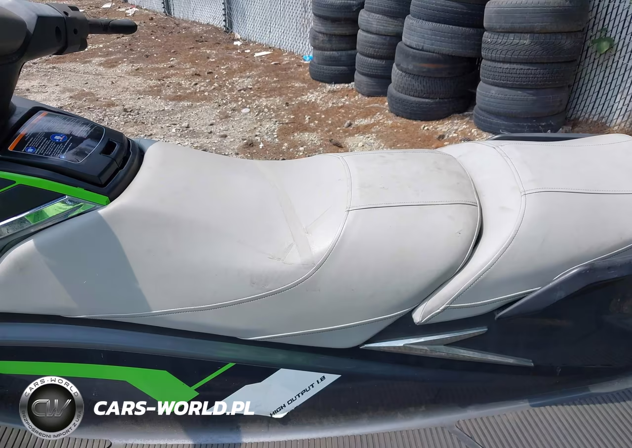 2017 Yamaha Personal Watercraft VIN:00000YAMA0065D717 - 10