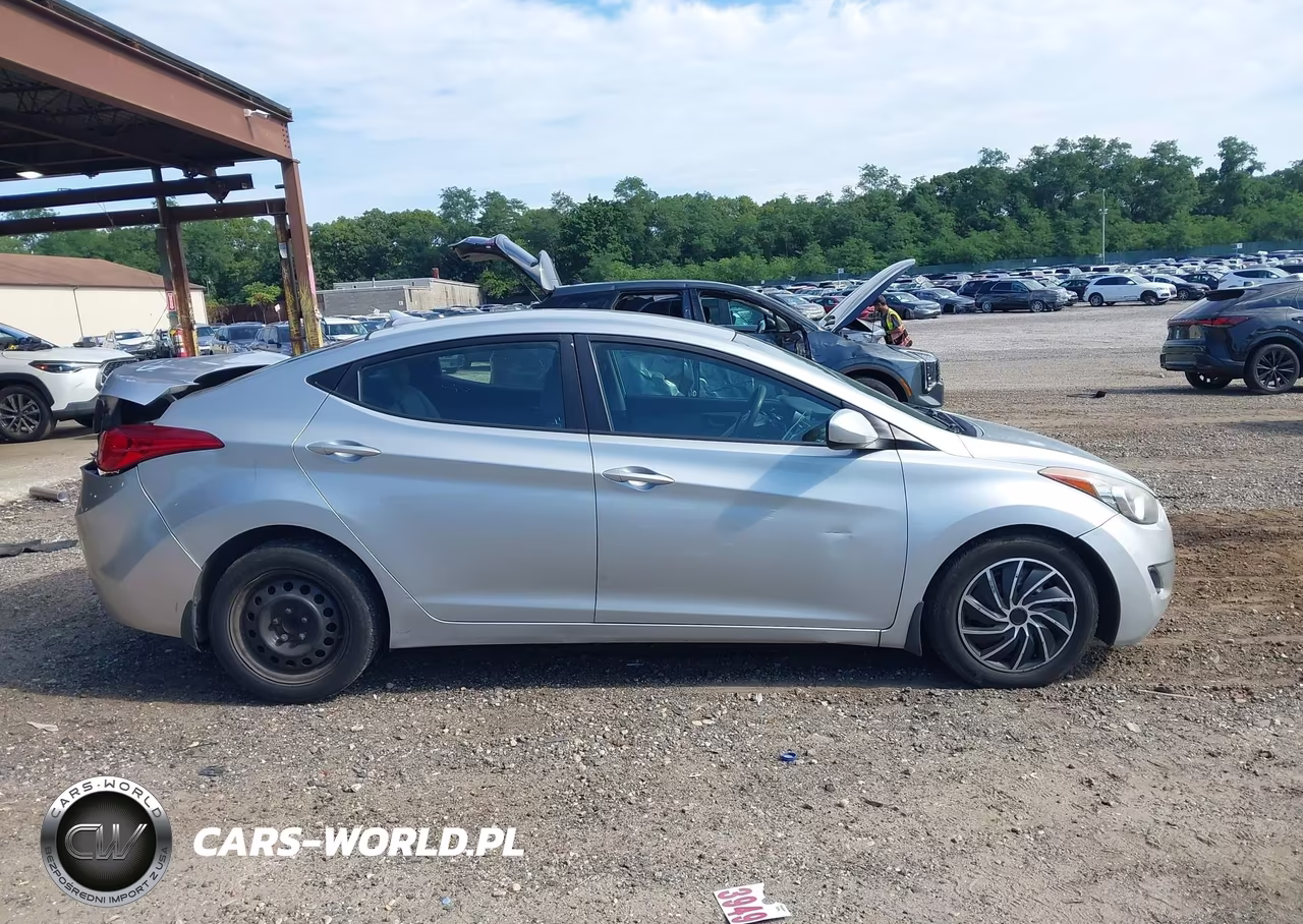2012 Hyundai Elantra Gls VIN:5NPDH4AE5CH143285 - 14