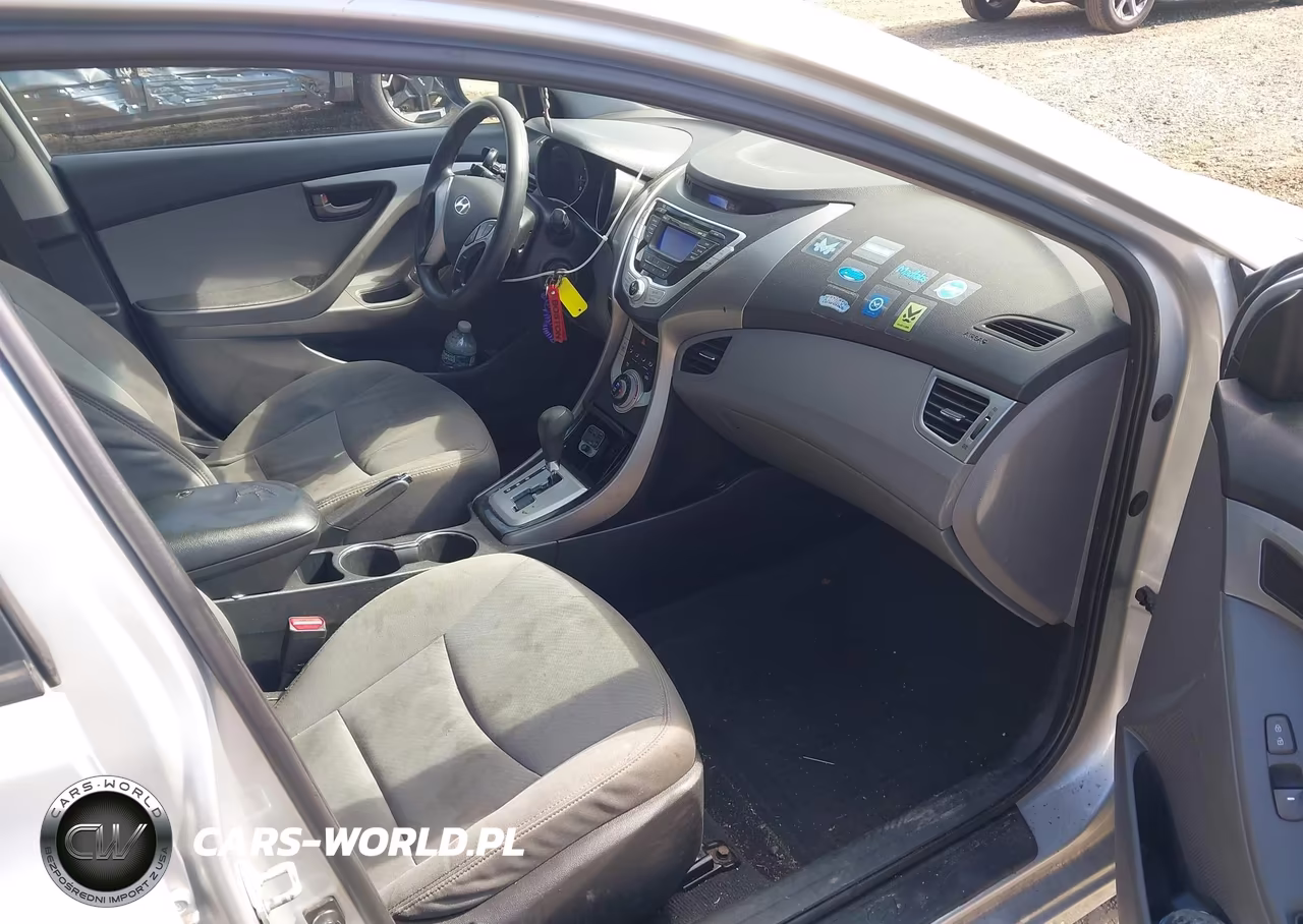 2012 Hyundai Elantra Gls VIN:5NPDH4AE5CH143285 - 5