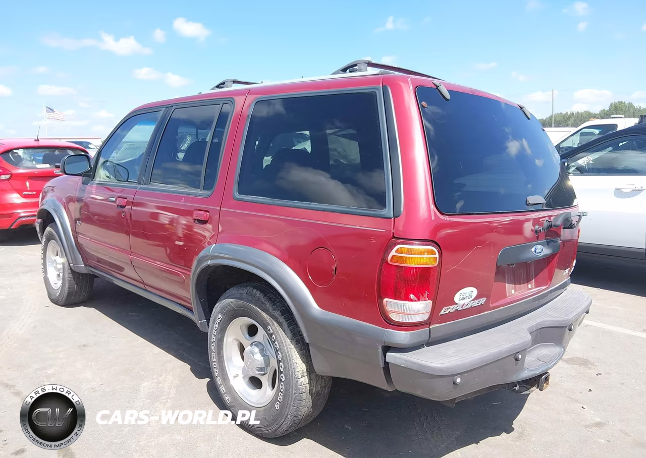 2000 Ford Explorer Xlt VIN:1FMZU73E9YZB28493 - 3