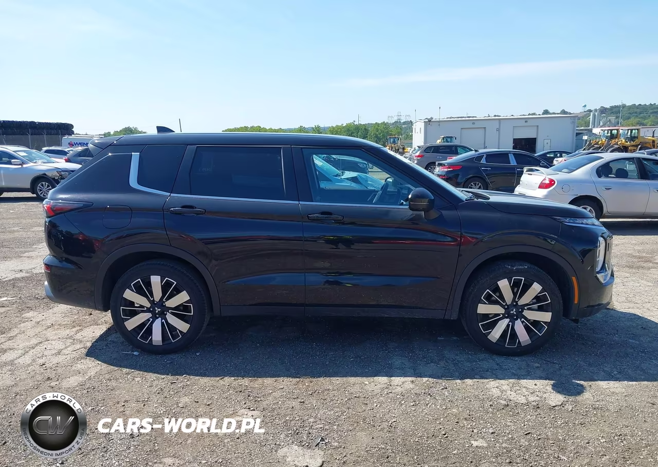 2025 Mitsubishi Outlander Se 2.5 S-Awc-Trail Edition S-Awc VIN:JA4J4VA83SZ057909 - 13