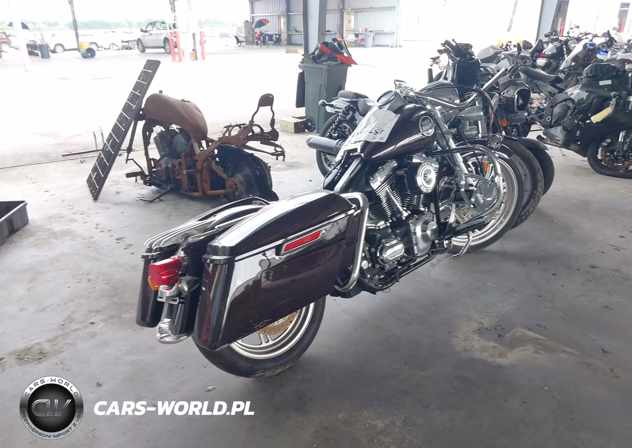 2007 Harley-Davidson Flhrci VIN:1HD1FR4187Y706721 - 4