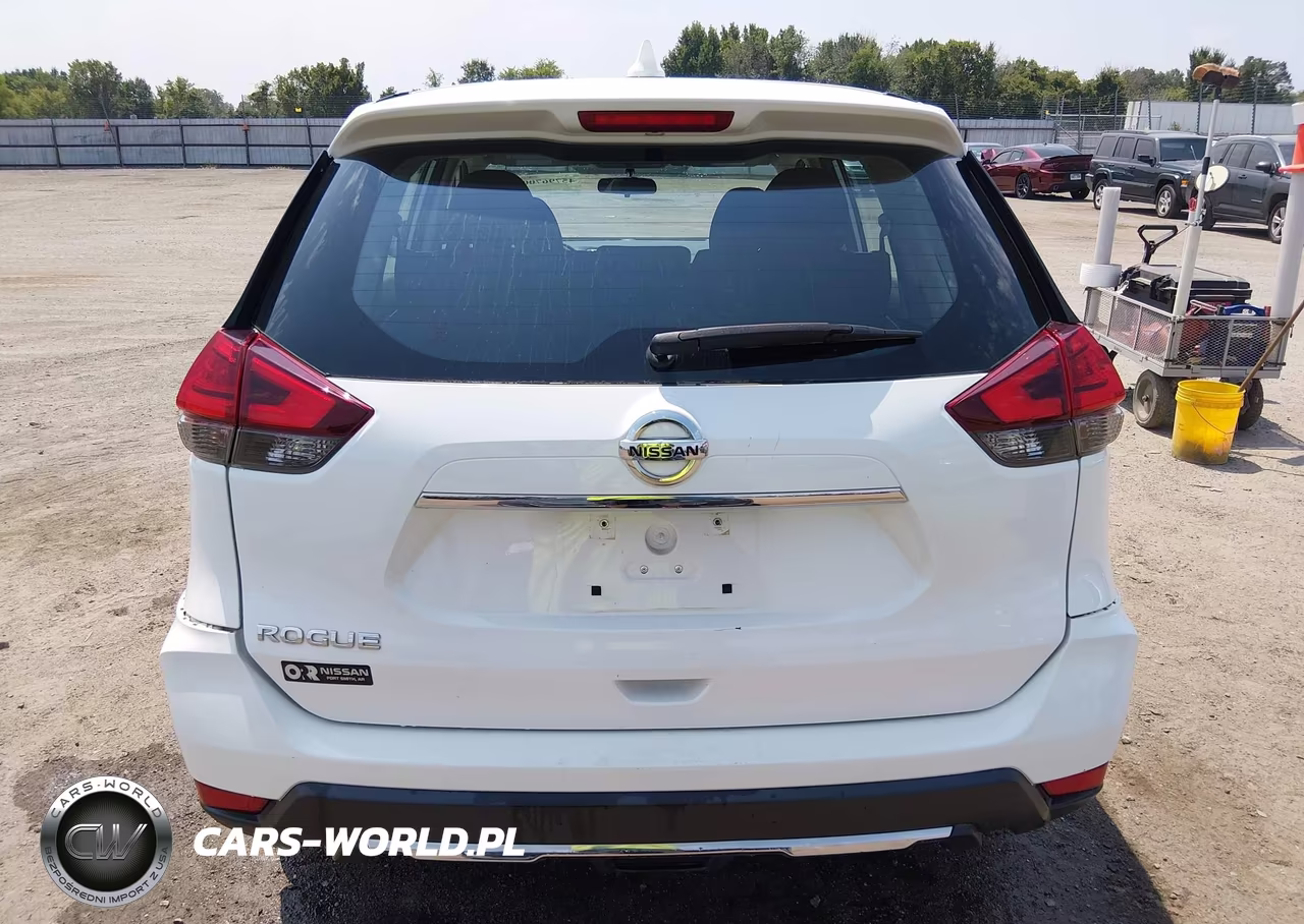 2017 Nissan Rogue S VIN:5N1AT2MTXHC793910 - 16