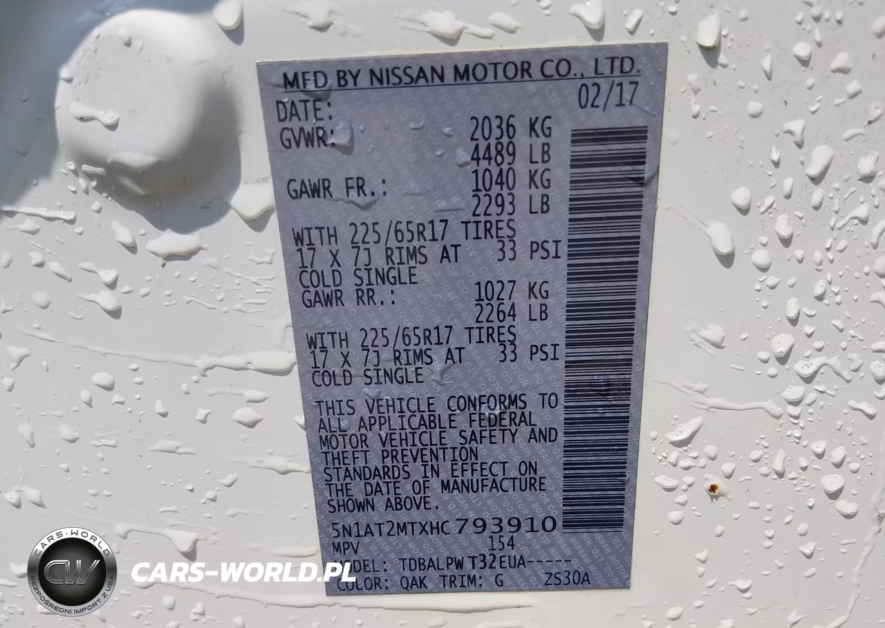 2017 Nissan Rogue S VIN:5N1AT2MTXHC793910 - 9