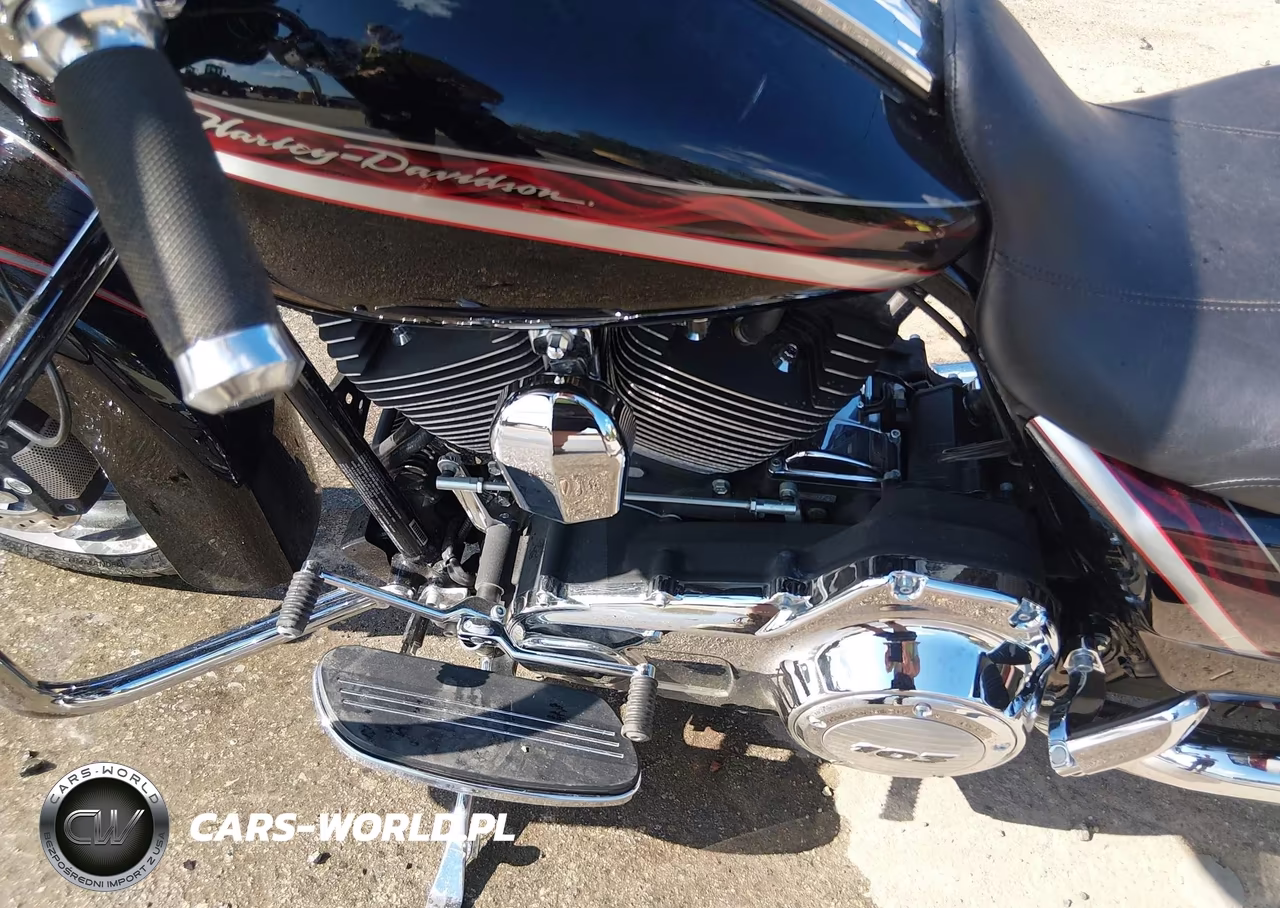 2013 Harley-Davidson Flhx Street Glide VIN:1HD1KBM19DB626698 - 9