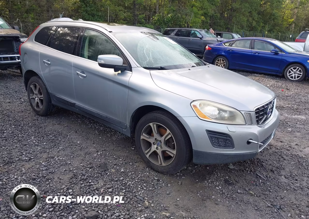2013 Volvo Xc60 T6-T6 Platinum-T6 Premier Plus-T6 R-Design-T6 R-Design Platinum-T6 R-Design Premier Plus