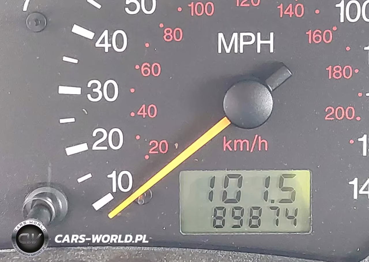 2000 Ford Focus Zx3 VIN:3FAFP3139YR198630 - 16