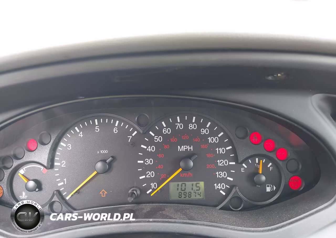 2000 Ford Focus Zx3 VIN:3FAFP3139YR198630 - 7