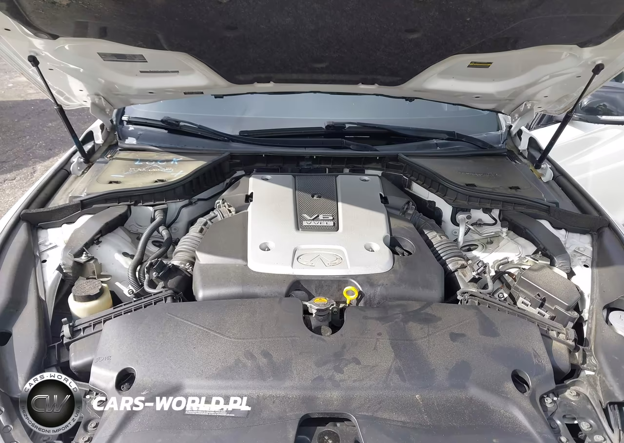 2015 Infiniti Q50 VIN:JN1BV7AP1FM339319 - 10