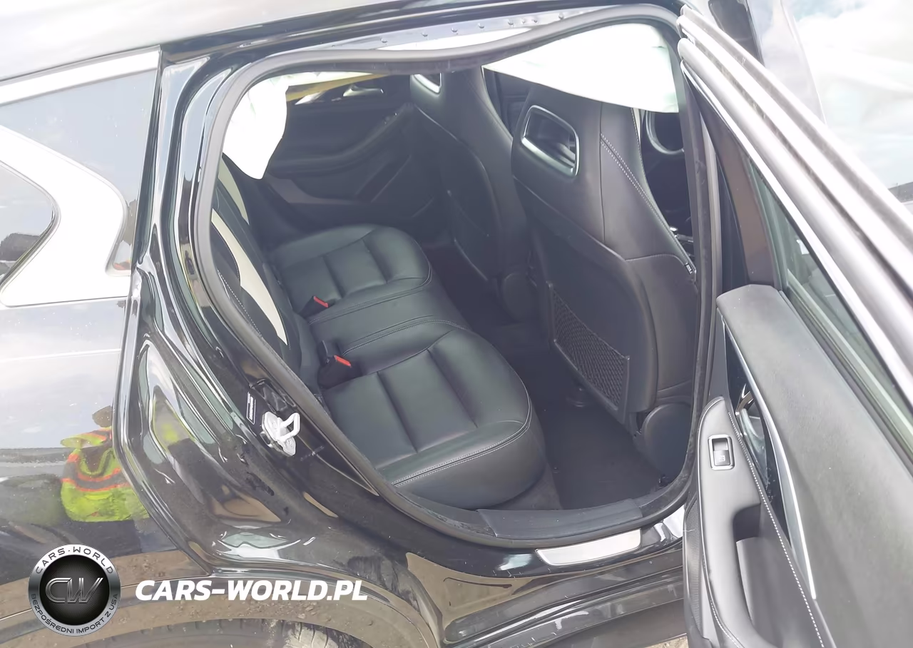 2018 Infiniti Qx30 Sport VIN:SJKCH5CP1JA044495 - 8
