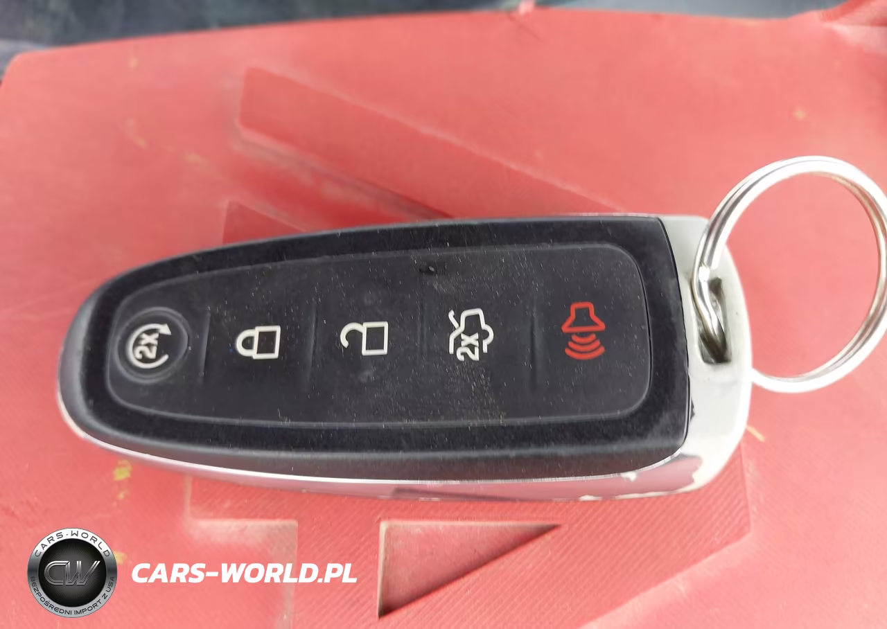 2016 Ford Focus Titanium VIN:1FADP3N2XGL274474 - 11