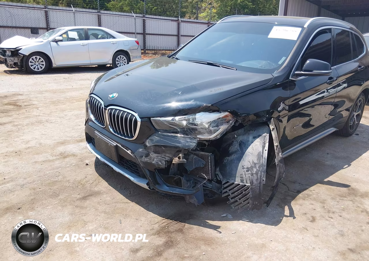 2018 BMW X1 xDrive28I VIN:WBXHT3C33J5K23254 - 6