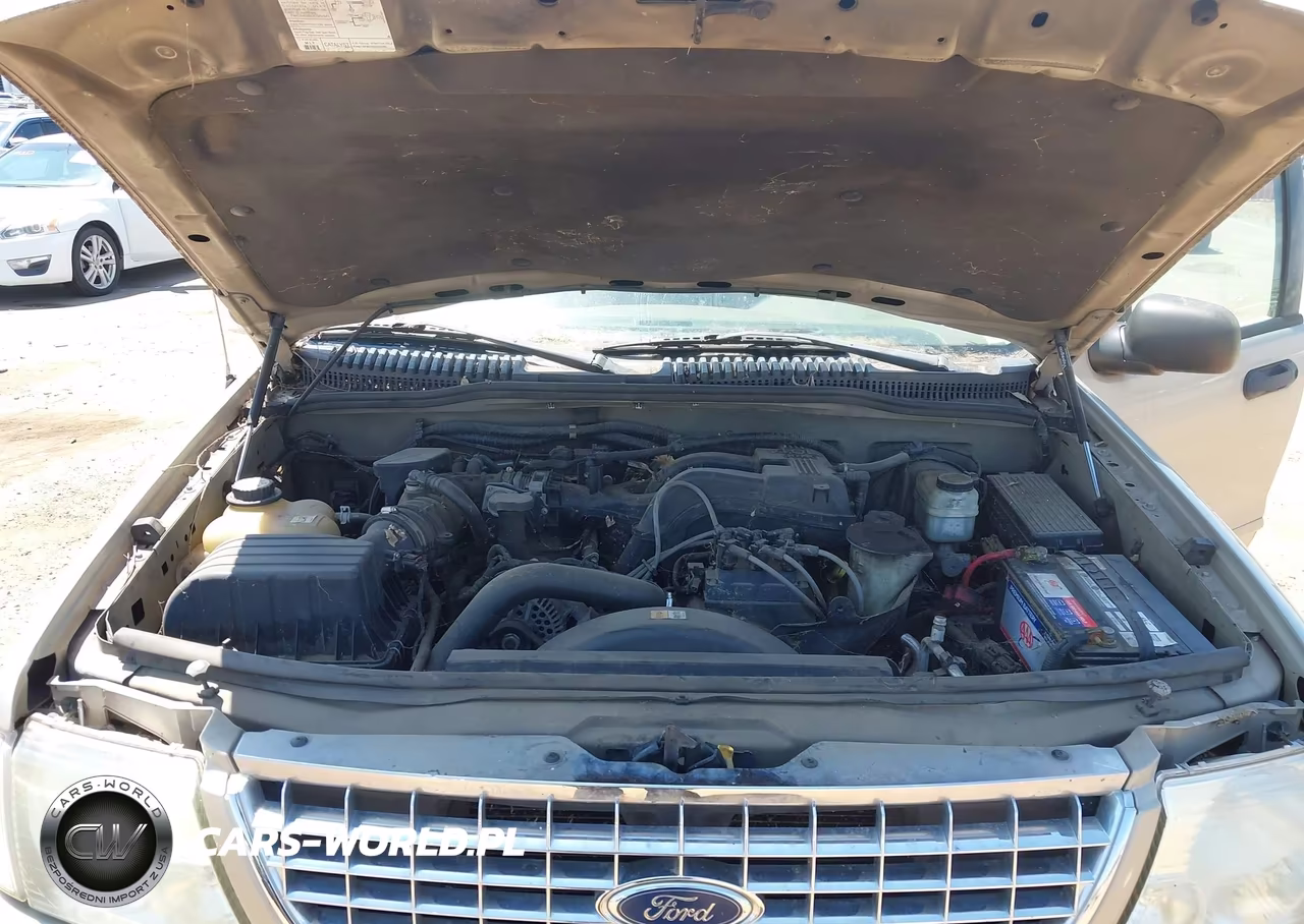 2005 Ford Explorer Xlt-Xlt Sport VIN:1FMZU73E45UB85905 - 10