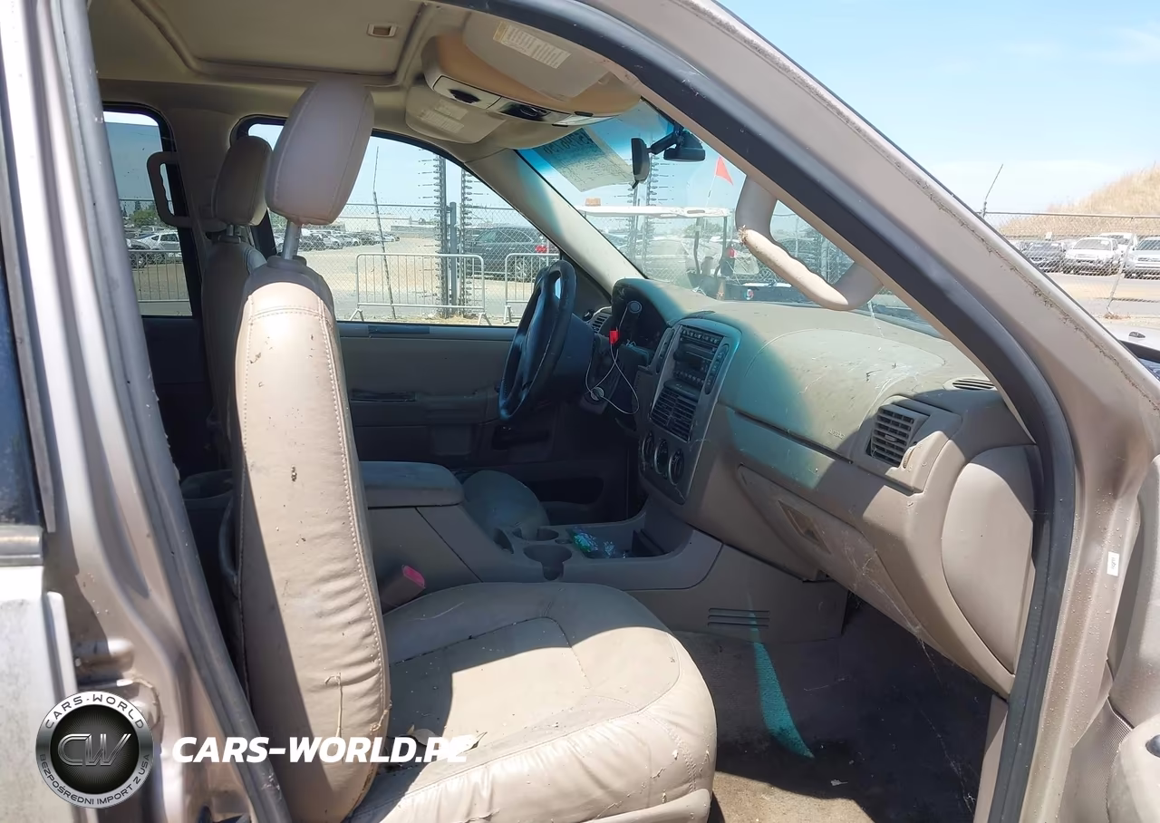 2005 Ford Explorer Xlt-Xlt Sport VIN:1FMZU73E45UB85905 - 5