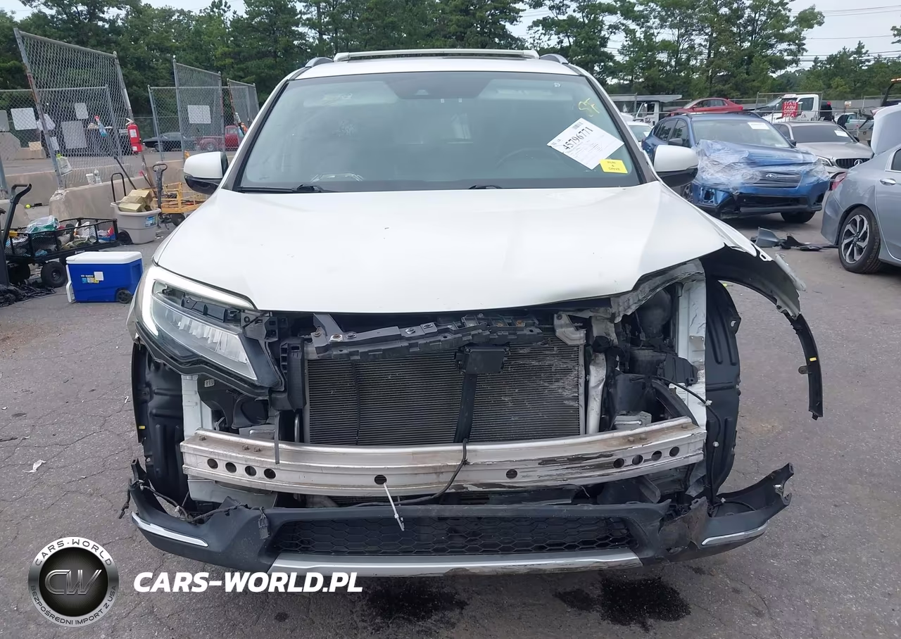 2019 Honda Pilot Touring VIN:5FNYF6H93KB049513 - 13