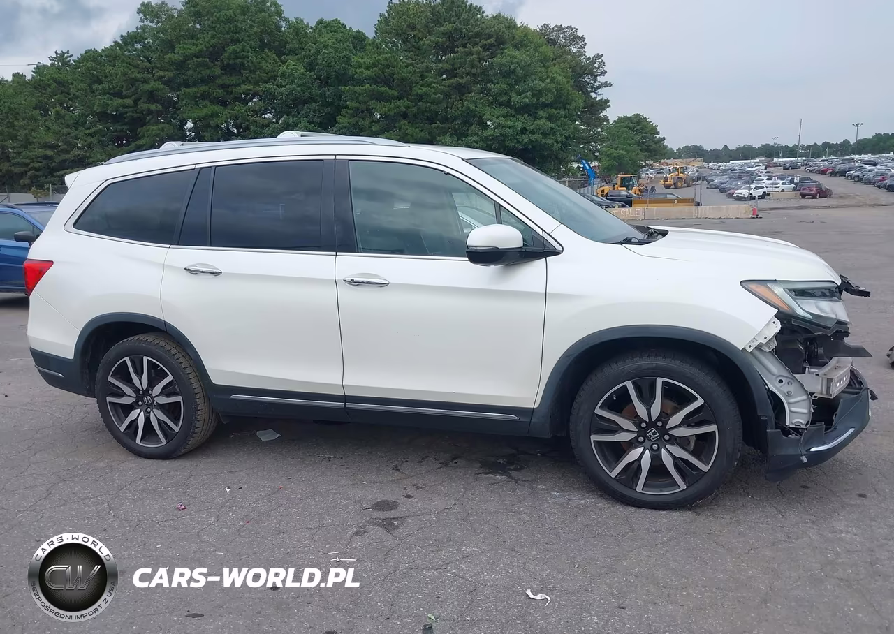 2019 Honda Pilot Touring VIN:5FNYF6H93KB049513 - 14