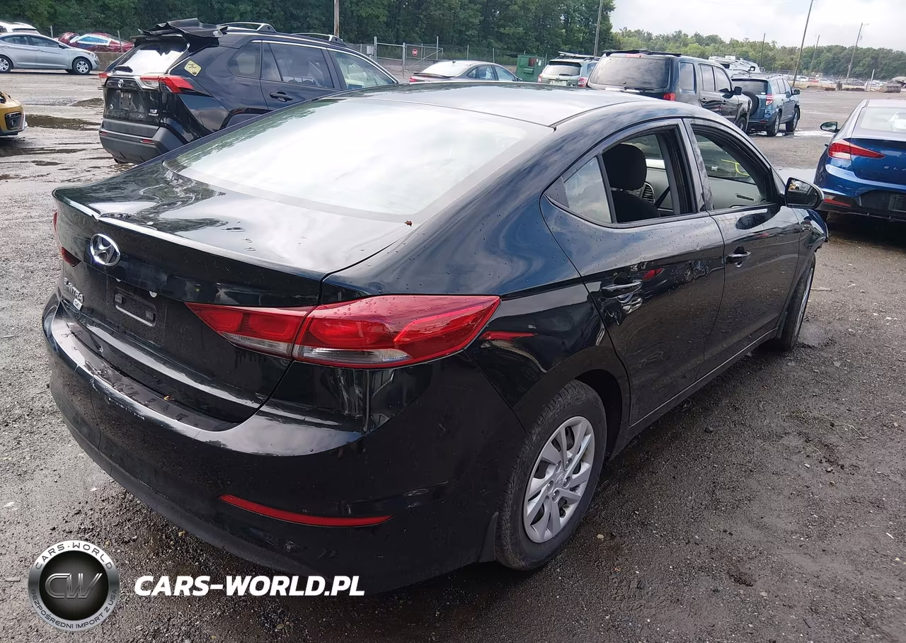 2018 Hyundai Elantra Se VIN:5NPD74LF9JH331507 - 4