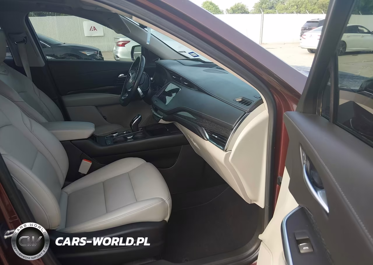 2023 Cadillac Xt4 Fwd Premium Luxury VIN:1GYFZCR48PF165478 - 5