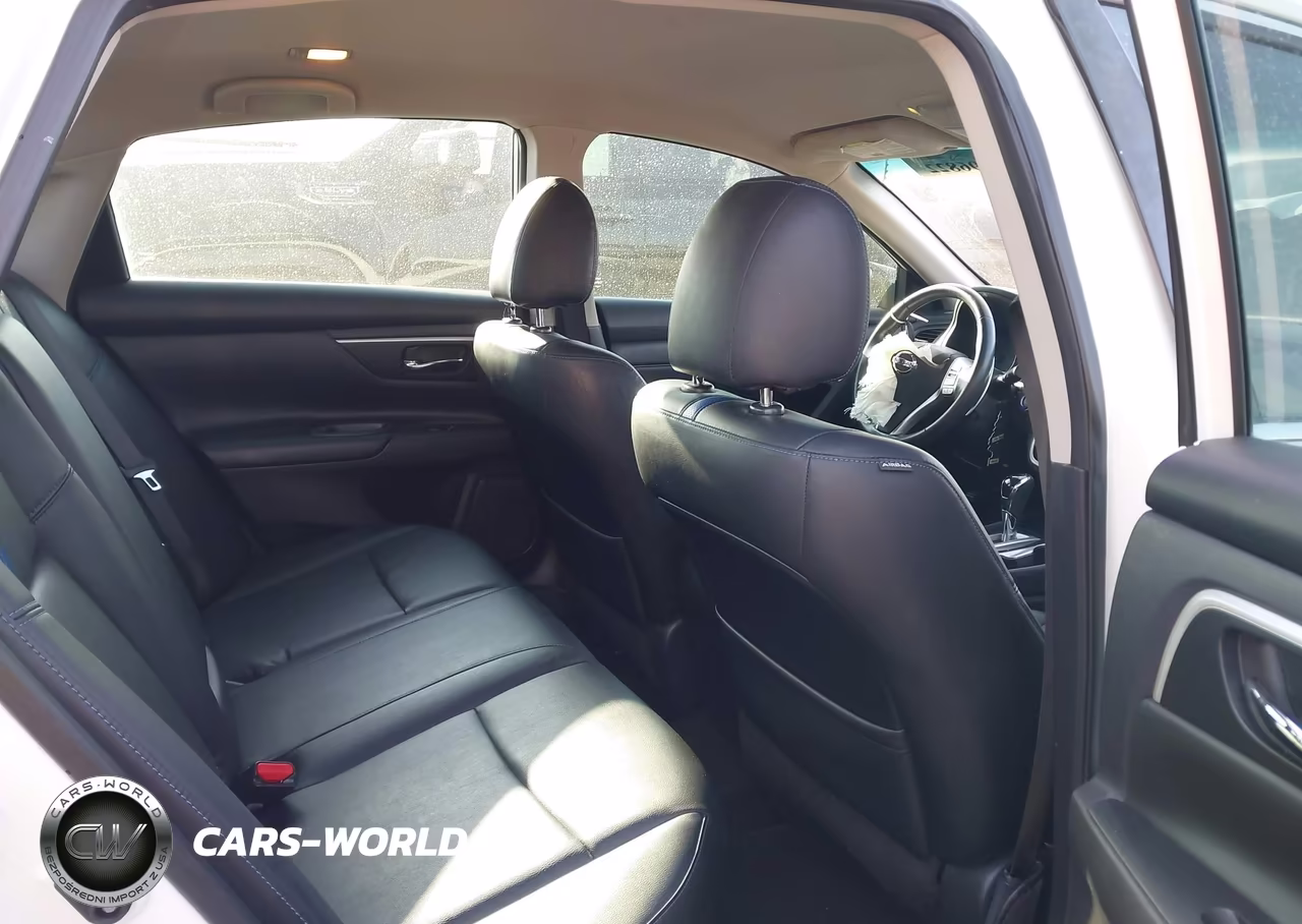 2018 Nissan Altima 2.5 Sr VIN:1N4AL3AP1JC157924 - 8