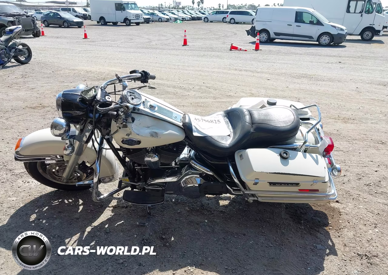 2007 Harley-Davidson Flhpi VIN:1HD1FHM127Y622324 - 12