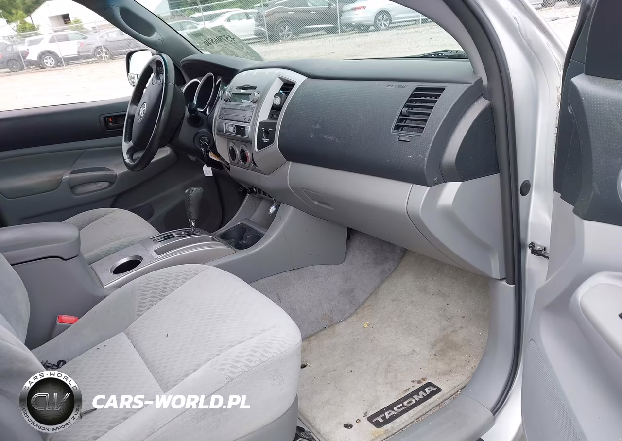 2011 Toyota Tacoma Prerunner V6 VIN:5TFTU4GN7BX011419 - 5