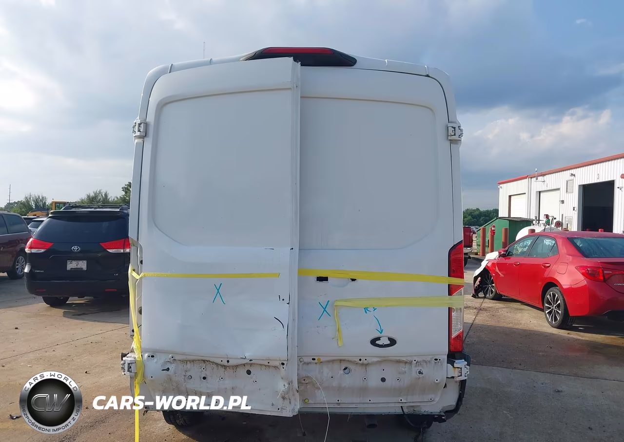 2018 Ford Transit-150 VIN:1FTYE2CM3JKA41193 - 15