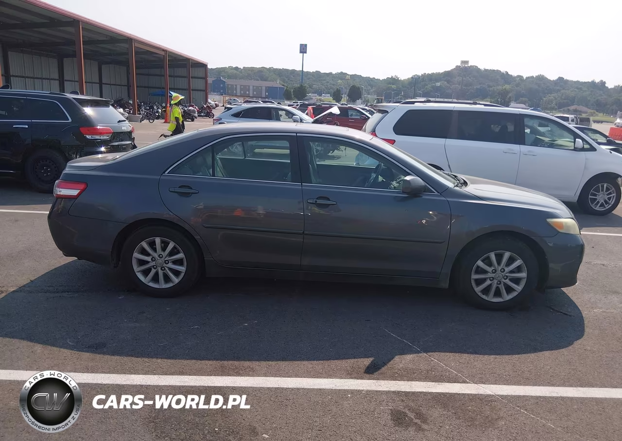 2011 Toyota Camry Xle VIN:4T4BF3EK2BR130474 - 11
