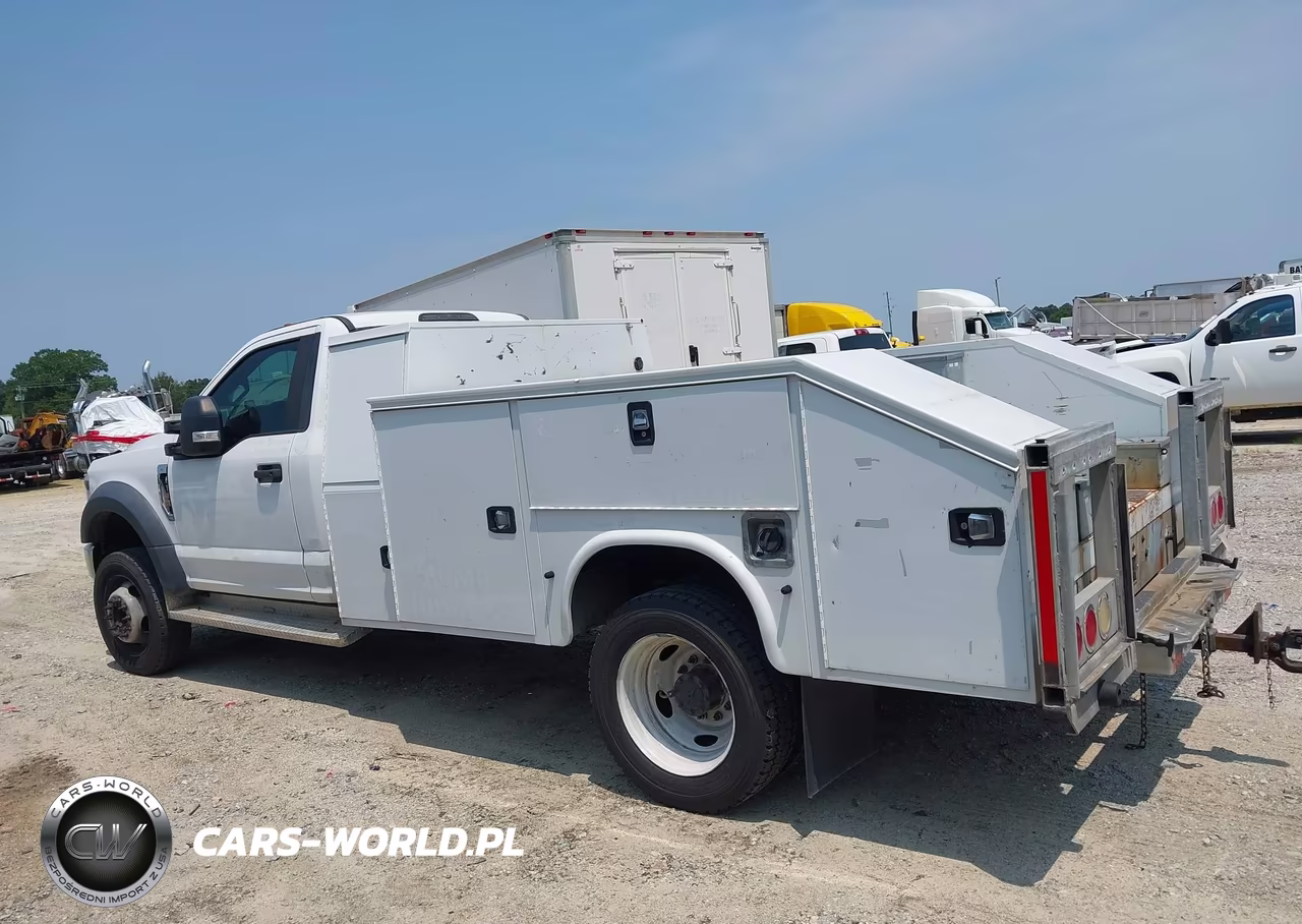 2018 Ford F-550 Chassis Xl VIN:1FDUF5GY6JEC29517 - 17