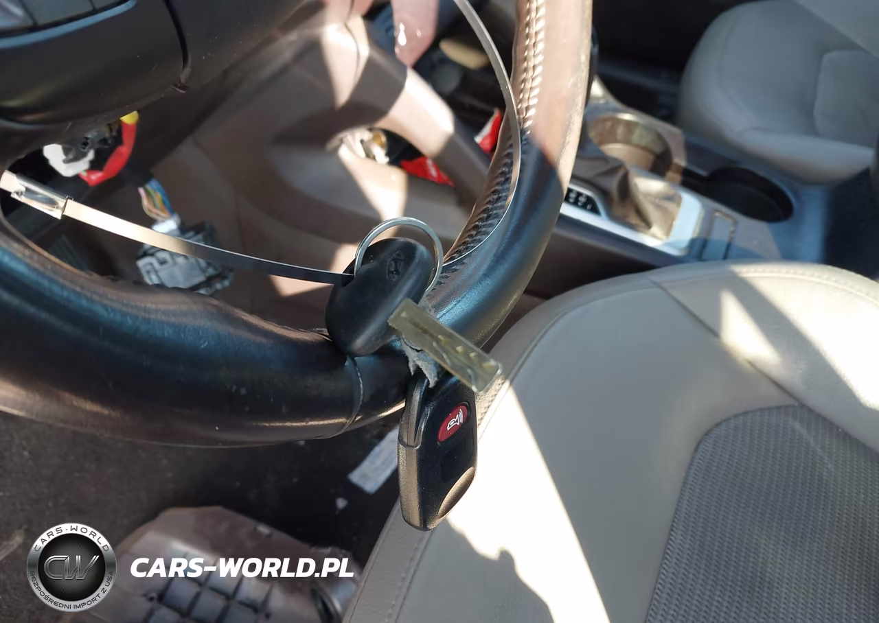 2015 Hyundai Tucson Se VIN:KM8JUCAG1FU073123 - 11