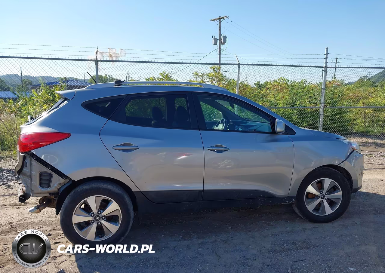 2015 Hyundai Tucson Se VIN:KM8JUCAG1FU073123 - 14