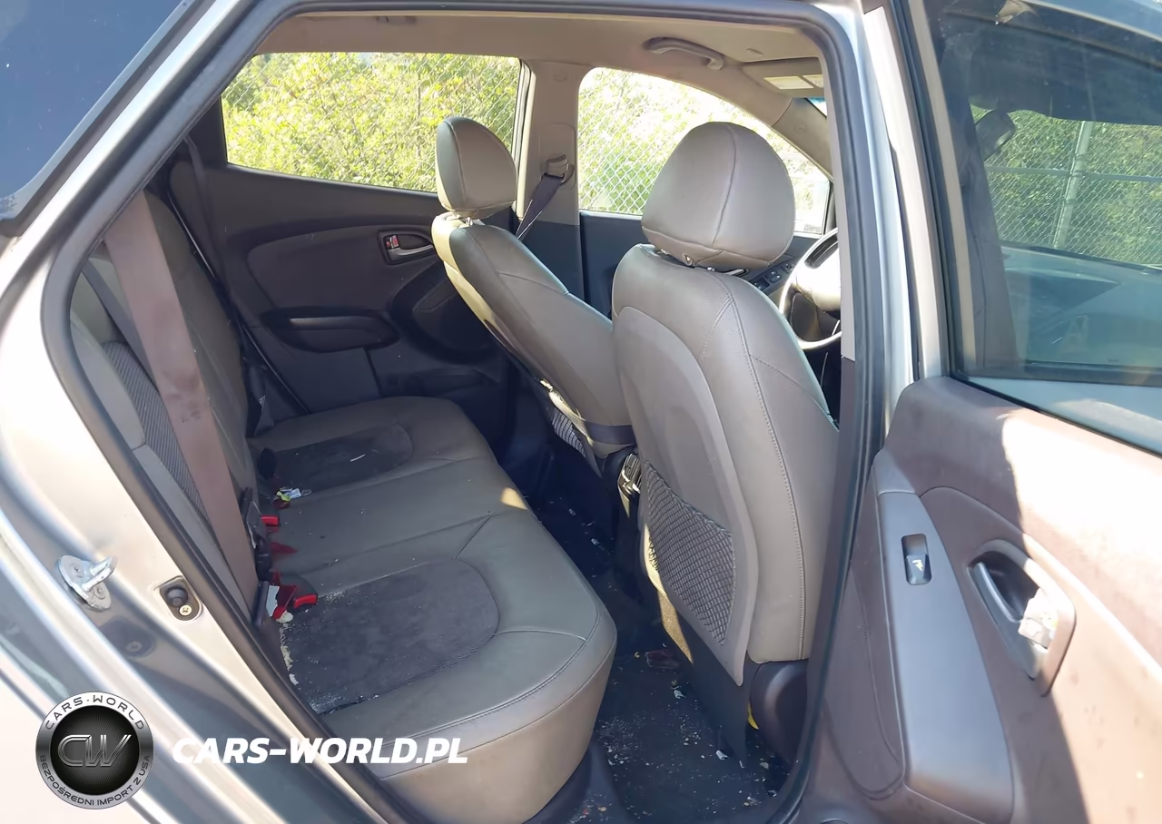 2015 Hyundai Tucson Se VIN:KM8JUCAG1FU073123 - 8