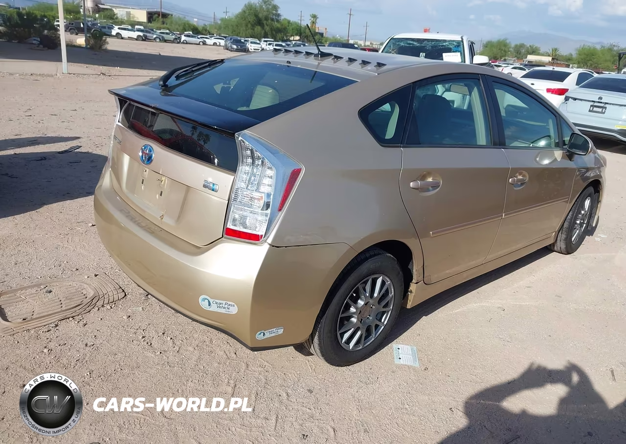 2010 Toyota Prius Iii VIN:JTDKN3DU9A1174251 - 4