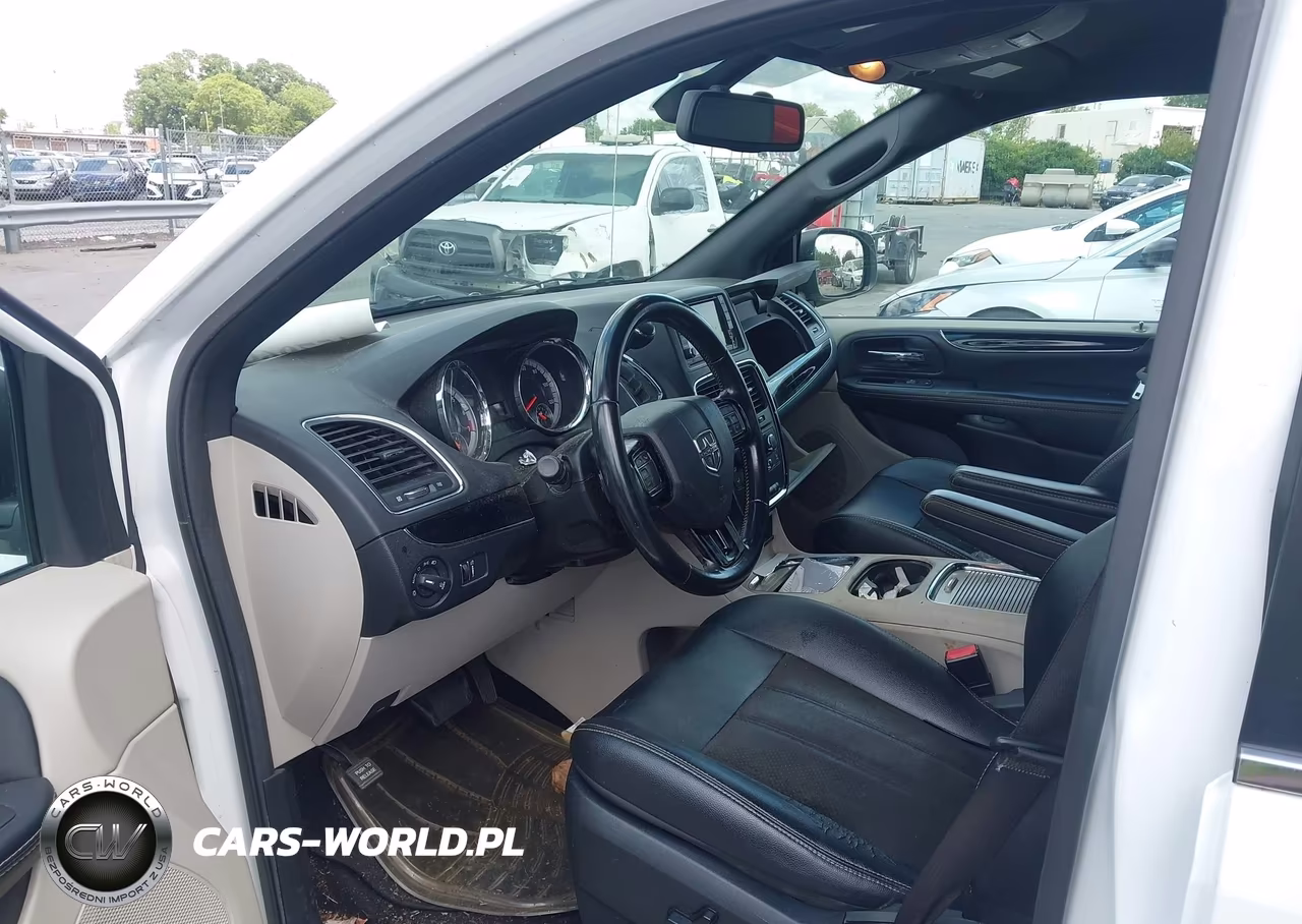 2019 Dodge Grand Caravan Sxt VIN:2C4RDGCG2KR772232 - 5