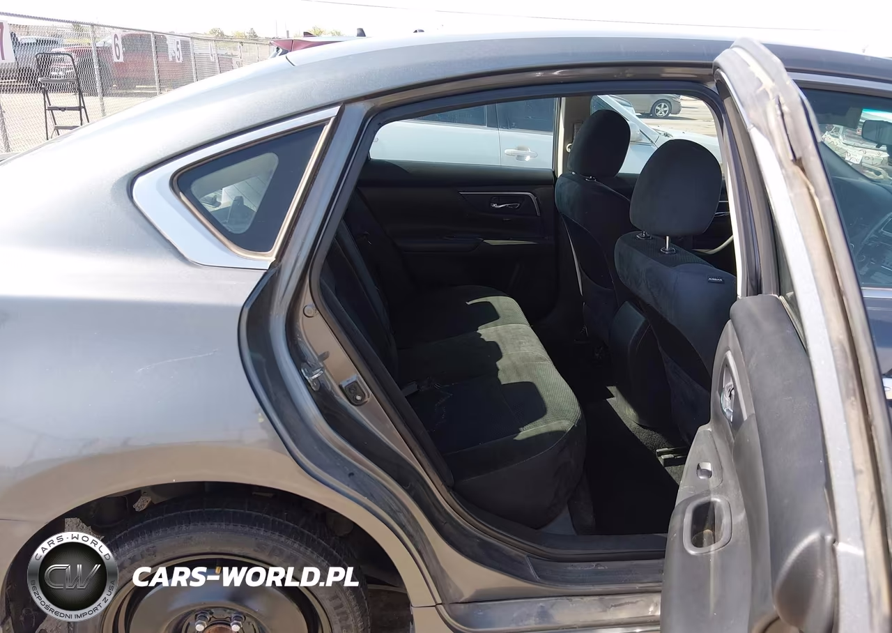 2015 Nissan Altima 2.5 S VIN:1N4AL3AP6FN864805 - 8