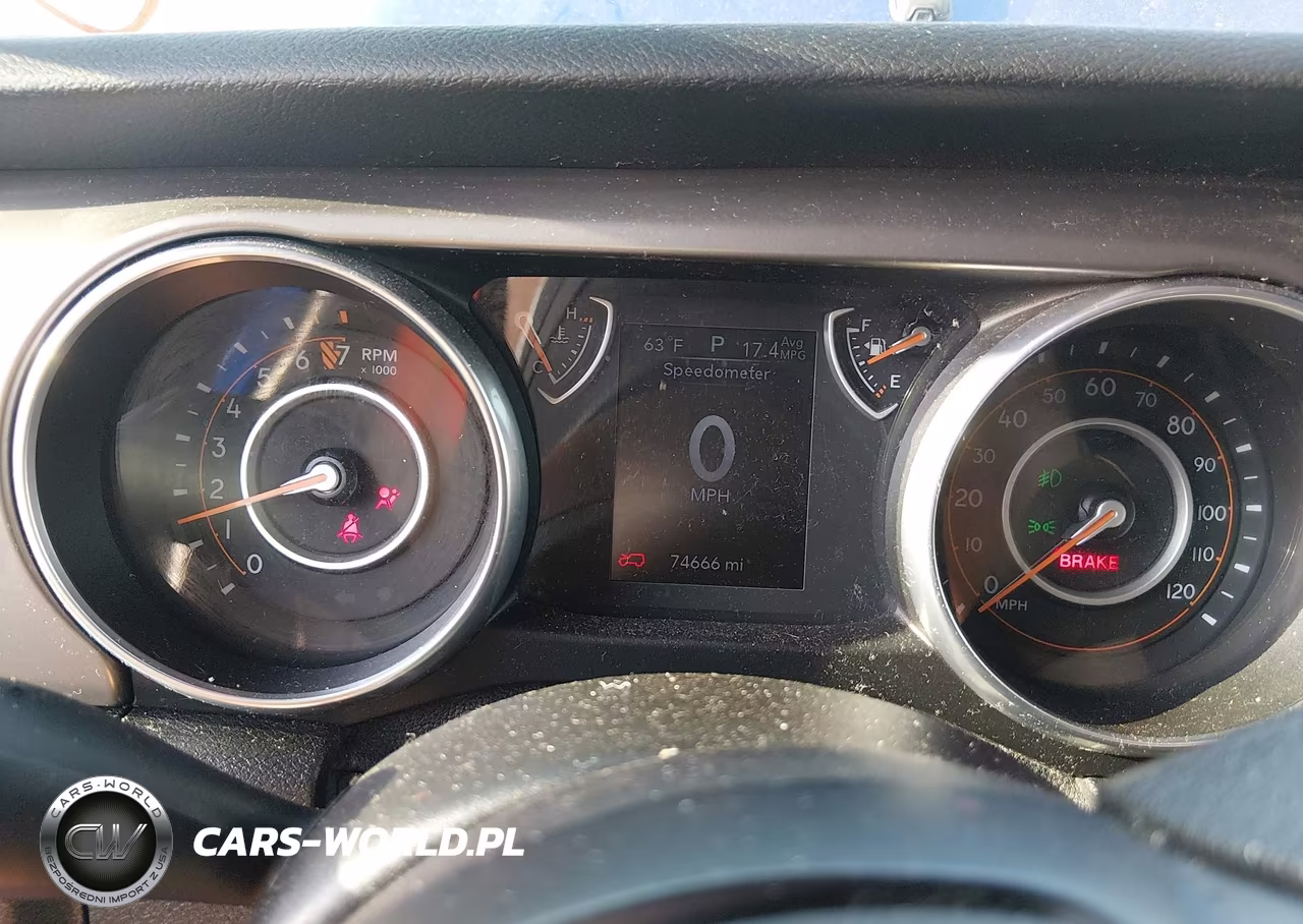2018 Jeep Wrangler Unlimited Sport 4X4 VIN:1C4HJXDG5JW274759 - 16