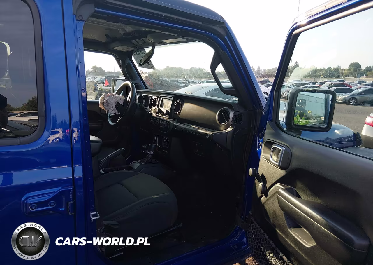 2018 Jeep Wrangler Unlimited Sport 4X4 VIN:1C4HJXDG5JW274759 - 5
