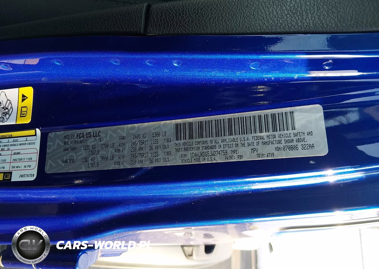 2018 Jeep Wrangler Unlimited Sport 4X4 VIN:1C4HJXDG5JW274759 - 9